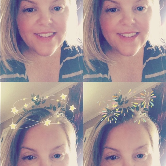 Meet your Posher, Christie - Picture 3 of 3